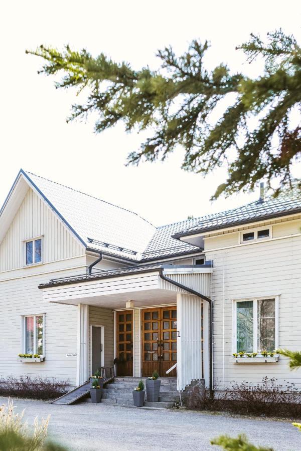 Saarijaerven Ruustinna Oy Saarijärvi Exteriér fotografie